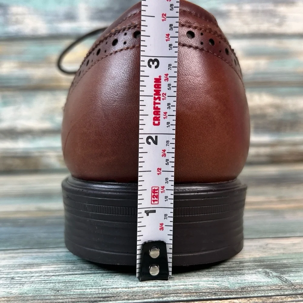 Florsheim wingtip brogue